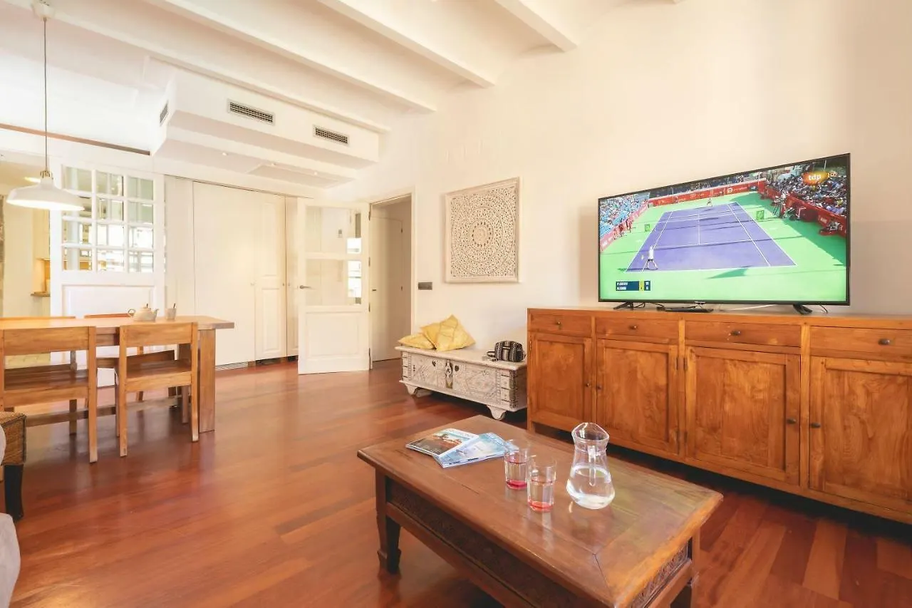 Apartment Bravissimo Mercaders 6 Girona Spain